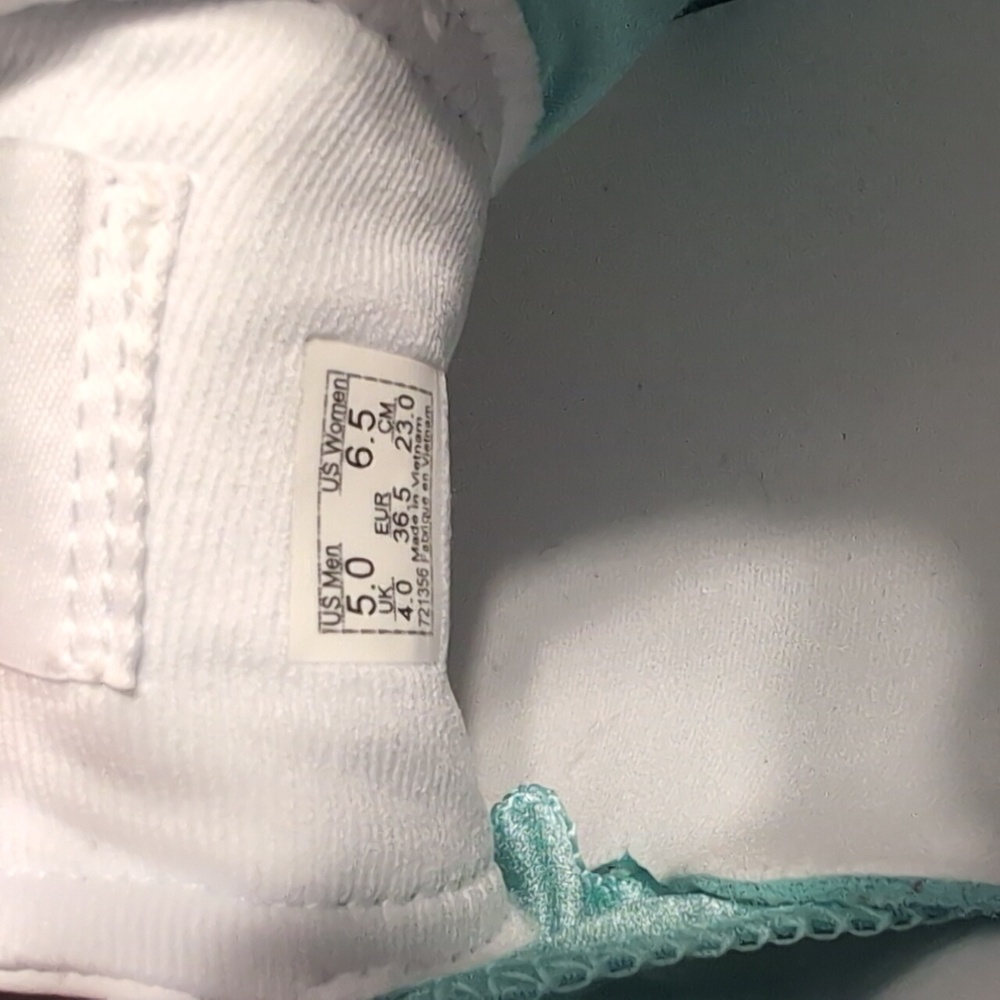 Vans Lowland CC - Picture 9 of 10